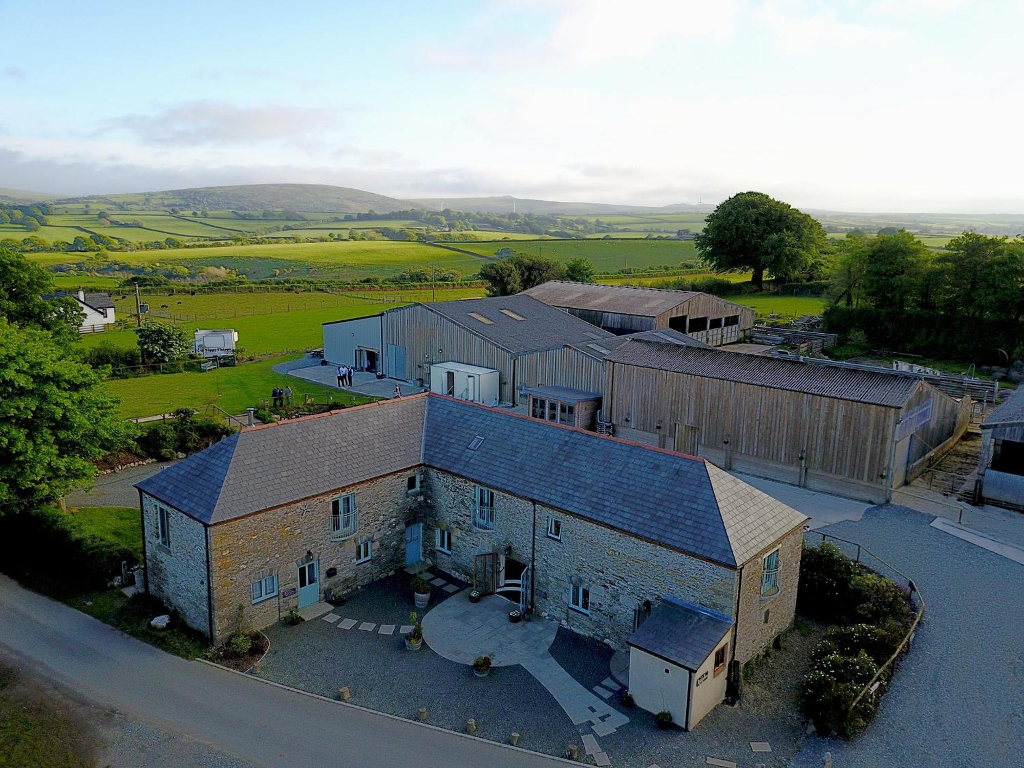 Rosehip Barn *